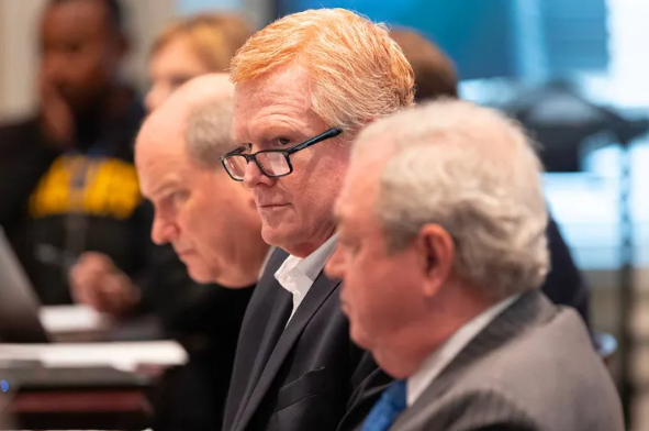 Alex Murdaugh with his lawyers during his murder trial in 2023.