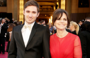 Greisman (L) and Sally Field arrive at the Oscars at Hollywood & Highland Center on February 24,