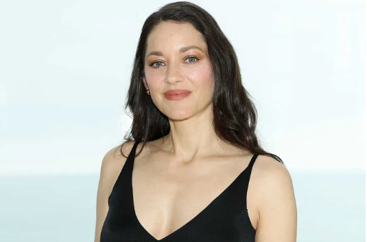 Marion Cotillard on April 28, 2026 in Biarritz, France.